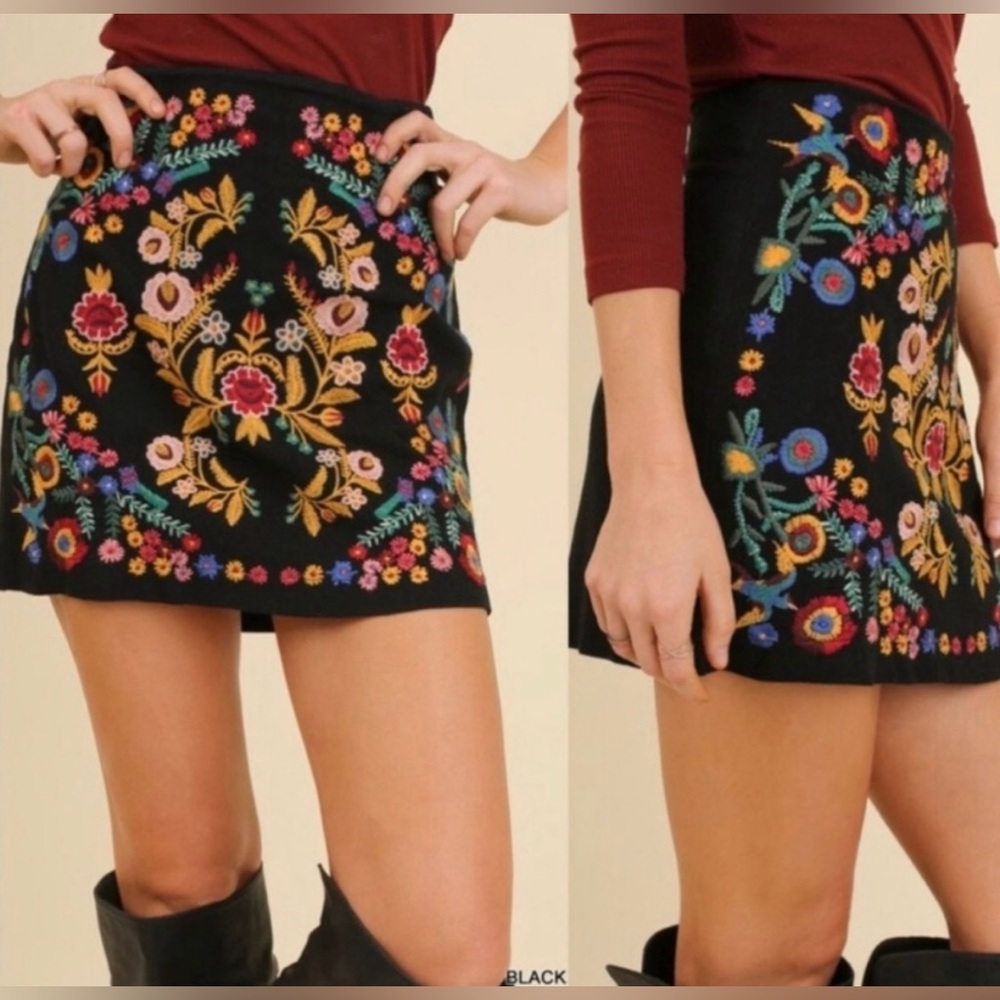 Umgee Embroidered Boho Western Pencil Mini Skirt Black Multi Size L